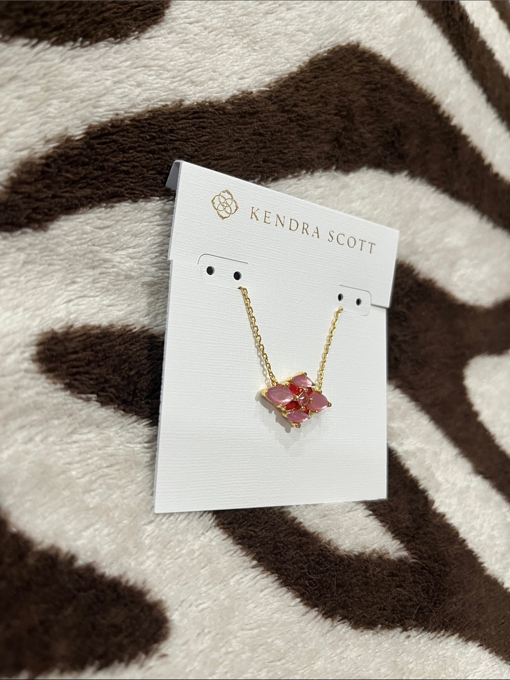 NEW!! Kendra Scott Abbie Gold Crystal Short Pendant Necklace - Pink - Picture 5 of 6